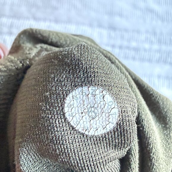 Lululemon Align Legging Cropped 23" Size 6 Olive Green - Picture 5 of 5